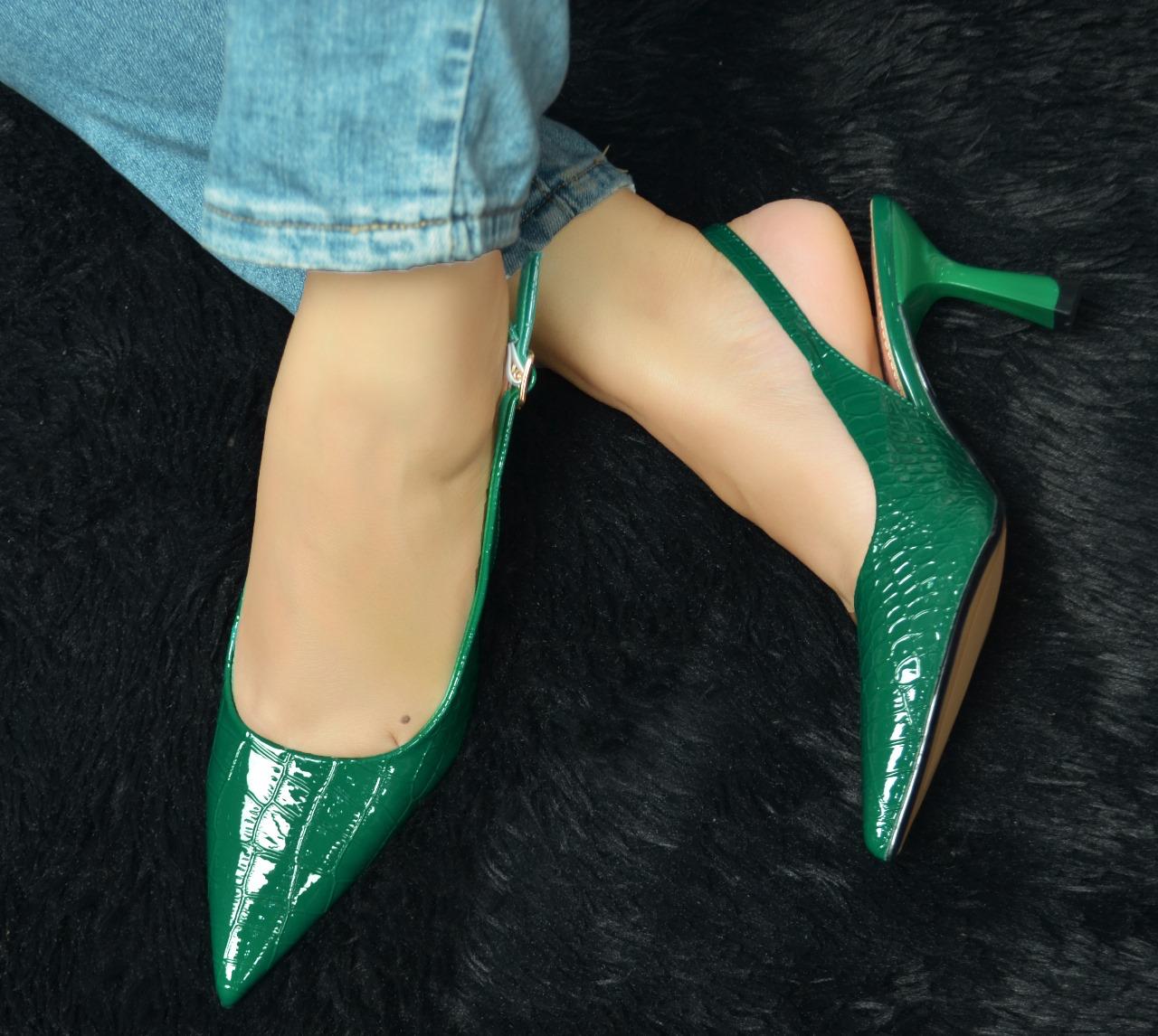 Aaronfairy Slingback